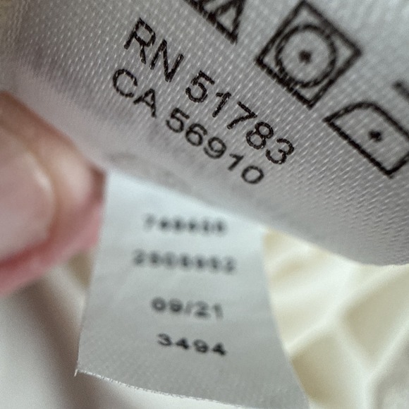 Maurices Womens Capped Sleeve Sheer White Blouse Feminine Danity Layers Coastal - Picture 11 of 13